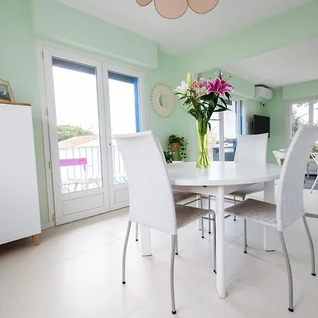 Les Semis - Superbe Vue Avec Jardin